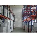 1500KG Adjustable Single Access Drive In Pallet Racking With Forklift Working thumbnail-1