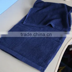 100% Cotton Custom-made Zipper Pocket Gym Towels thumbnail-2