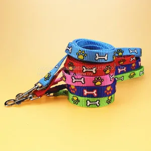 Pet Car Seat Belt Pet Chain Dog Footprint Nylon Collar Traction Sleeve A2 Pet Rope thumbnail-2