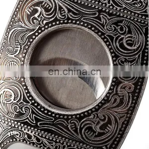 Luxury Portable Gold Classic Carving Pattern Metal Cigar Cutter thumbnail-4