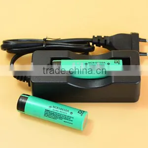 Travel Charger /Home Accessory 3.6v for Li-ion AA AAA 18650 Universal Battery Charger thumbnail-1