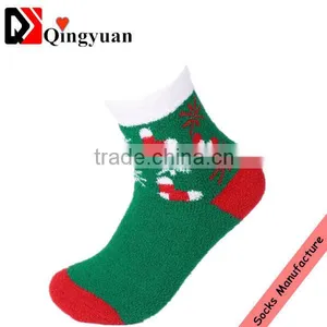 Colourful Pattern OEM Christmas Socks Fluffy Socks Indoor Microfiber Fuzzy Socks thumbnail-3