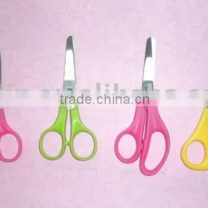 Nice Student Scissors With Different Color Handle thumbnail-1