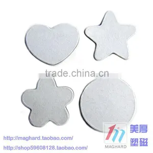 Shaped Star Flexibe Rubber Stamped Magnet thumbnail-1