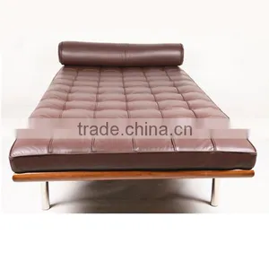 Mies Van Der Rohe Aniline Leather Barcelona DayBed Replica thumbnail-2