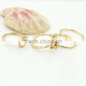 Fashion Latest Gold Finger Multiple Engagement Ring Set for Women thumbnail-3