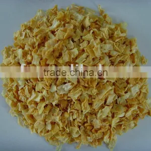 10x10mm Dehydrated Yellow Onion Flakes thumbnail-1