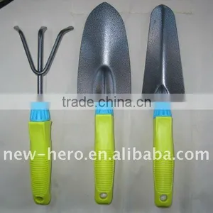 STURDY EASY-GRIP HANDLE GARDEN TOOL thumbnail-1