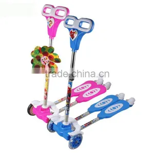 Flashing Wehel Frog Scooter With Double Pedal Four Wheel Scooterl Children Scooter thumbnail-4