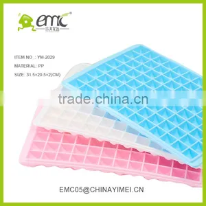 High Quality Plastic 96 Cells Ice Tray Ice Cubes Maker Machine thumbnail-1