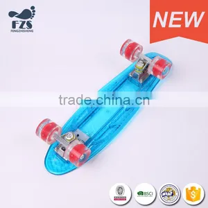HSJ226 Hot Sale Fish Style PC Material Mini Led Skateboard Lights for Kids thumbnail-2