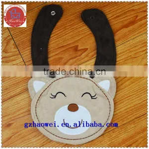Waterproof Cute Bear Face Baby Bibs thumbnail-1