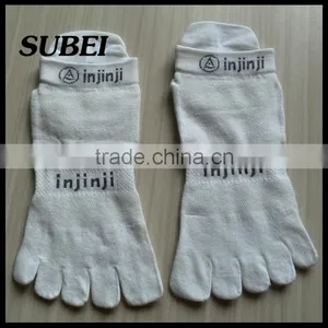 High Quality Designer Design Ankle High Arch Support Injinji Toe Sport Sock thumbnail-1