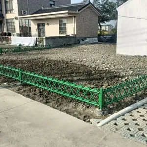 High Quality Iron/Galvanized Artificial/Imitation Bamboo Fence thumbnail-1