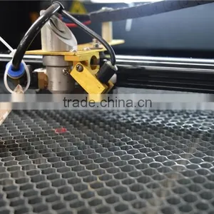 2015 Newest!LY 6040 PRO 60W High Speed Laser Engraver Cutter Support off Line Control No Need Link With Computer for Workplace thumbnail-5