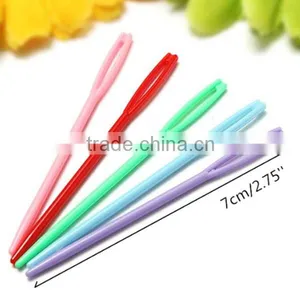 Colorful Plastic Hand Sewing And Knitting 7cm/9cm Needle For Kids/For Houseware thumbnail-1
