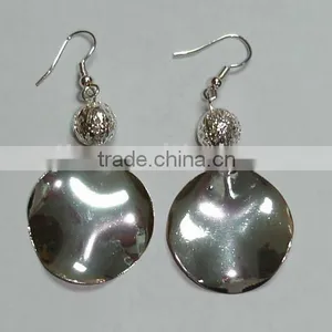Fashion Earring With Round Metal Pendant thumbnail-1