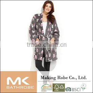 Jinhua Manufacturer Cheap Mature Women Sexy Bathrobes thumbnail-3