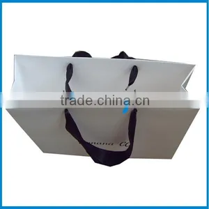 Luxury Paper Shopping Gift Bag thumbnail-1