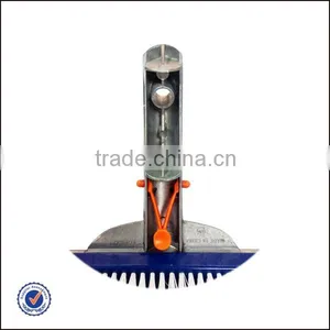 Oversized Cleaning Curved Brush With EZ Clip thumbnail-3