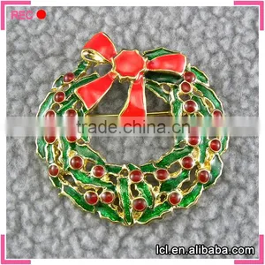 Christmas Brooch, Low Price Antique Brooch thumbnail-1