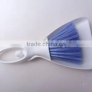 OEM Mini Beauty Girl Shaped Computer Cleaner Brush thumbnail-1