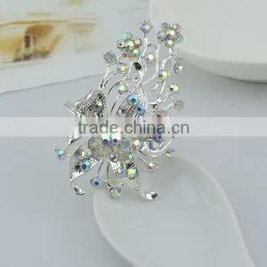 Latest Fashion Crystal Wholesale Napkin Rings thumbnail-5