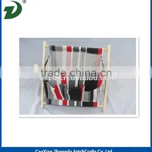Foldable Tabletop Magazine Racks With Wood Frame thumbnail-1