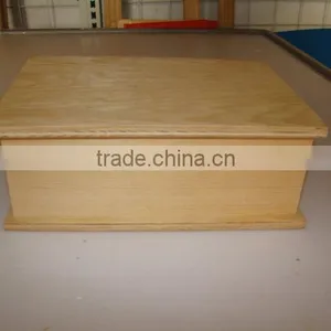 Modern Wood Tray thumbnail-2