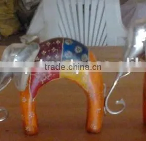 IRON/WOODEN PAINTED ELEPHANT DOWN TRUNCK SET OF 3 thumbnail-1