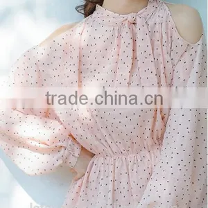 2017 Wholesale Summer Women Tie Neck Cold Shoulder Long Sleeve Print Blouse thumbnail-2