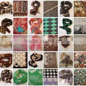 WOOLEN PRINTED FASHION SCARVES thumbnail-1