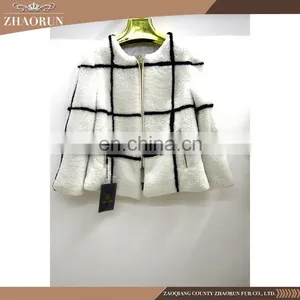 Best Quality Lady'S Fur Garment And Jacket White Sheepskin Fur Coat For Winter thumbnail-1