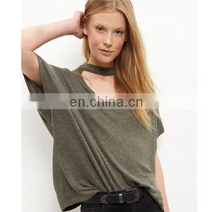 China Suppliers Wholesale Women Plus Size T Shirt Choker Neckline Plain T-shirts thumbnail-3