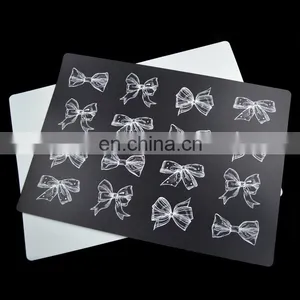 Customized White pp Plastic Washable Table Mats Design thumbnail-6