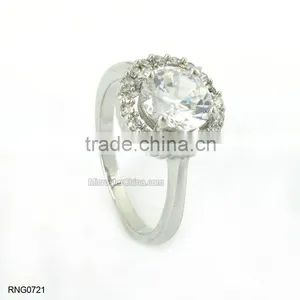 New Hollow Out Crystal Diamond Ring For Girls thumbnail-3