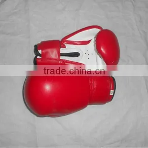 CUSTOM MADE BOXING GLOVES RED thumbnail-1