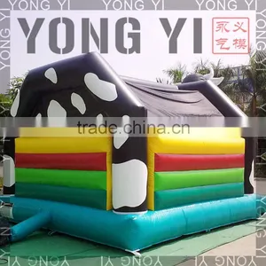 Inflatable Bouncy Castle thumbnail-2