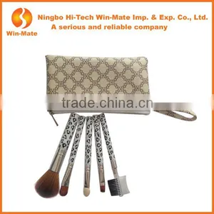 FREE SAMPLES! 7pcs Original Makeup Brush Set Kit With Charming Bag thumbnail-1