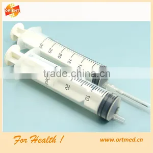 Medical Syringes of All Sizes thumbnail-1