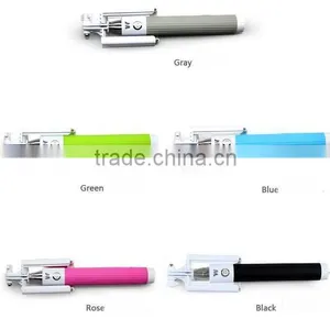 Mini Foldable Bluetooth Selfie Stick thumbnail-2