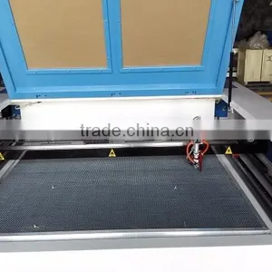 Jinan Manufacturer Hot Sale Acrylic Sheet Laser Cut Engraving Machine thumbnail-4