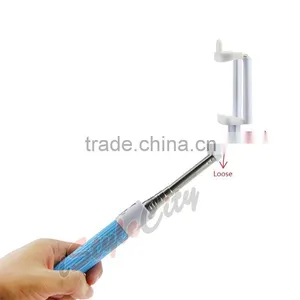 Portable Mini Monopod Selfie Stick thumbnail-6