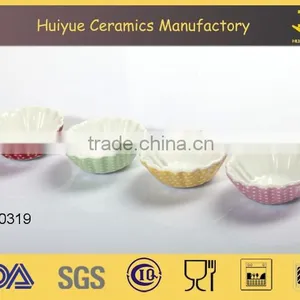 Ceramic Shell Dish With Printing Ceramic Dish With Printing Dots thumbnail-1
