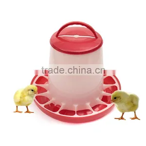 Hot Sale Plastic 16x9.5x18.5cm 1.5kg White+Red Plastic Feeder Baby Chicken Chicks Hen Poultry Feeder Lid Handle thumbnail-1