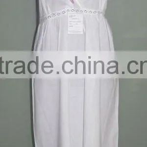 Embroidered White Cotton Kimono thumbnail-2