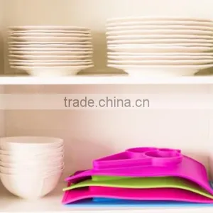 BPA Free Wholesale Non-slip Silicone Baby Food Mat thumbnail-3