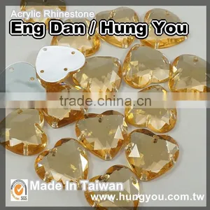 Bulk Wholesale 4 Holes Heart Shaped Sew On Acrylic Rhinestone With Silver Foil Back thumbnail-1