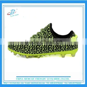 Breathable Flyknit Upper Soccer Shoes,thin Sole Soccer Shoes,Fashion Soccer Shoes for Students thumbnail-1