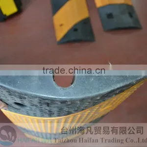 1000*300*50mm Heavy Strength Rubber Speed Hump Used on Road /rubber Speed Humps for Crossroads/road Car Speed Hump for Crossing thumbnail-5
